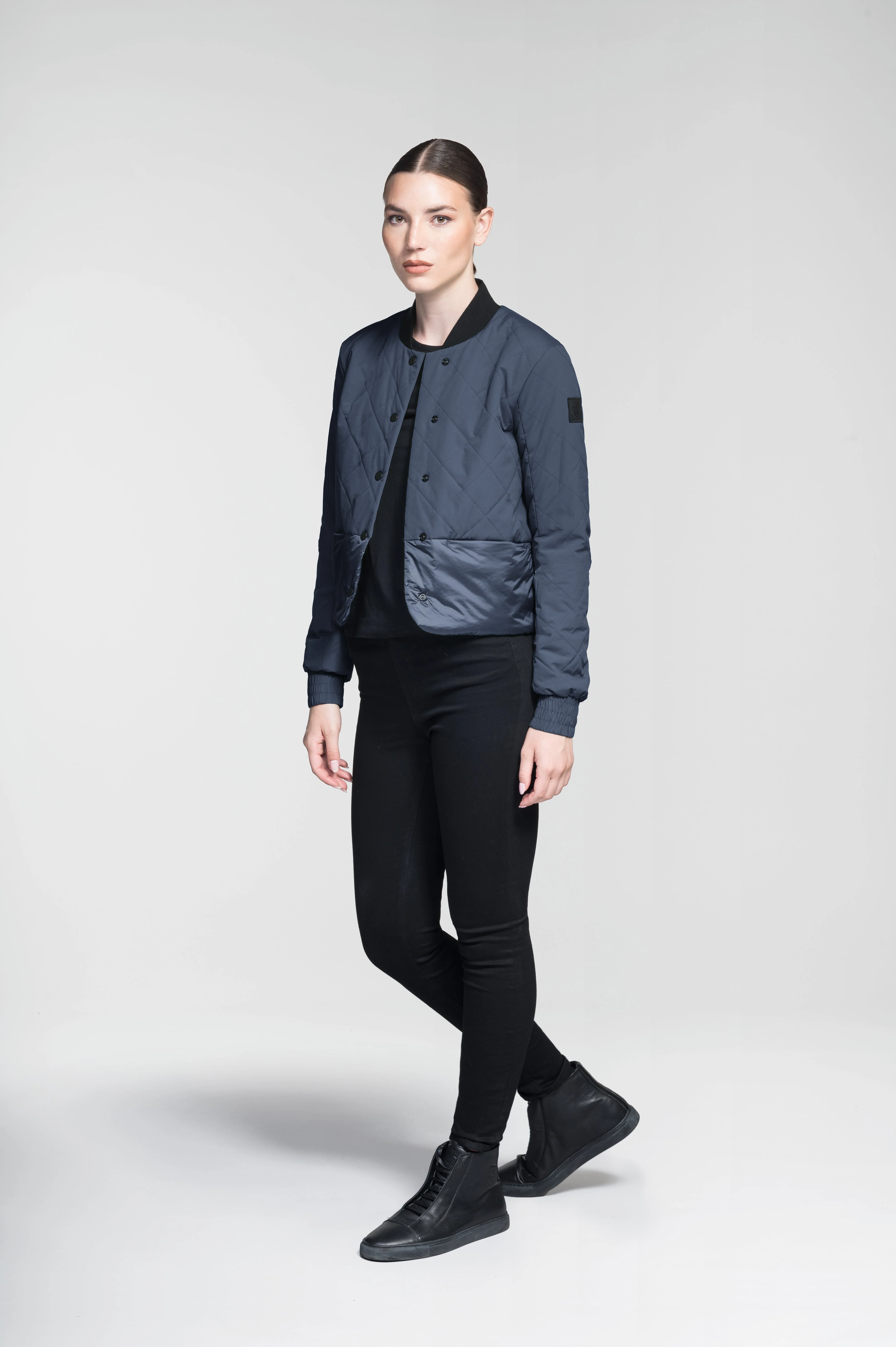 Lexi Women's Reversible Midlayer Jacket - Image 15