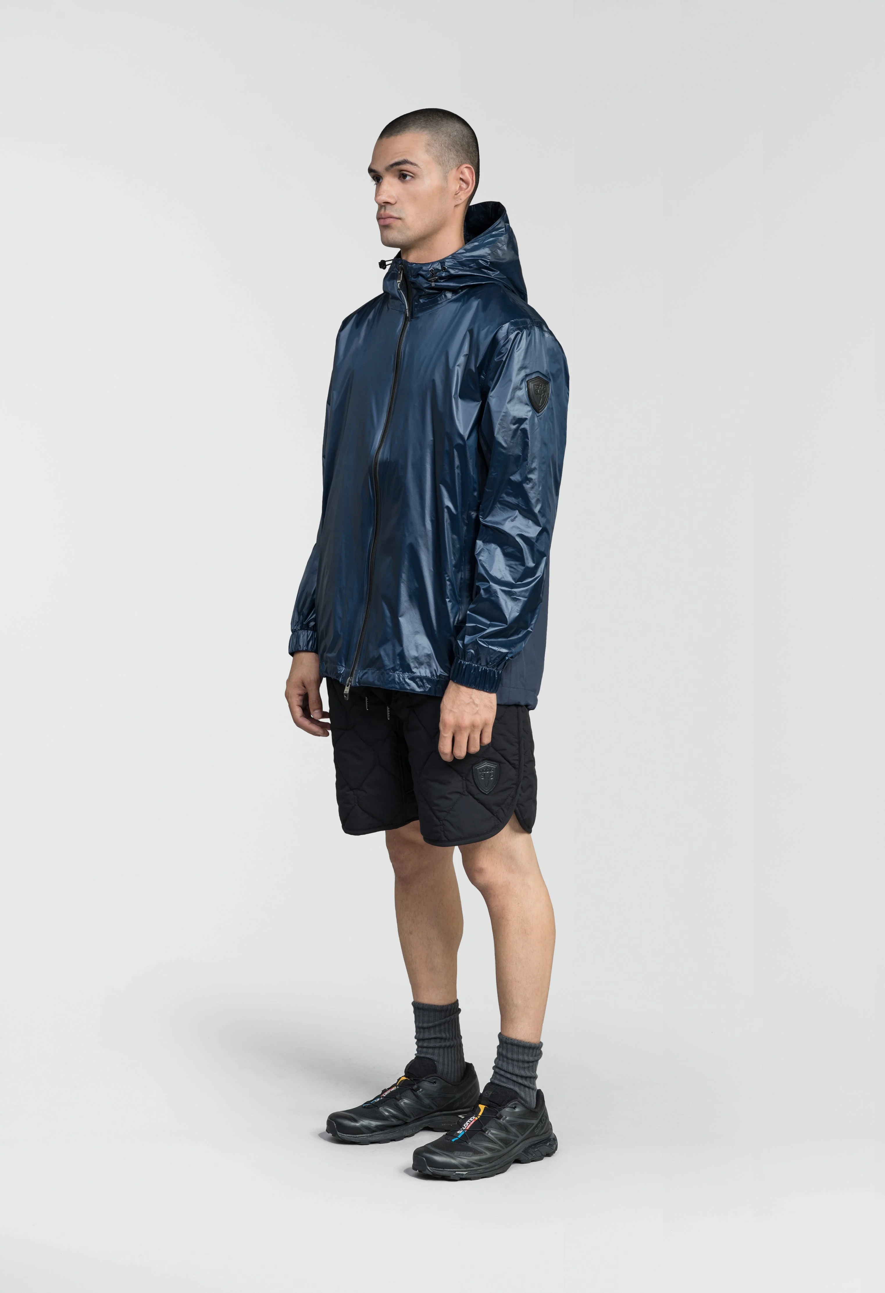 Stratus Men's Tailored Packable Rain Jacket - Image 23