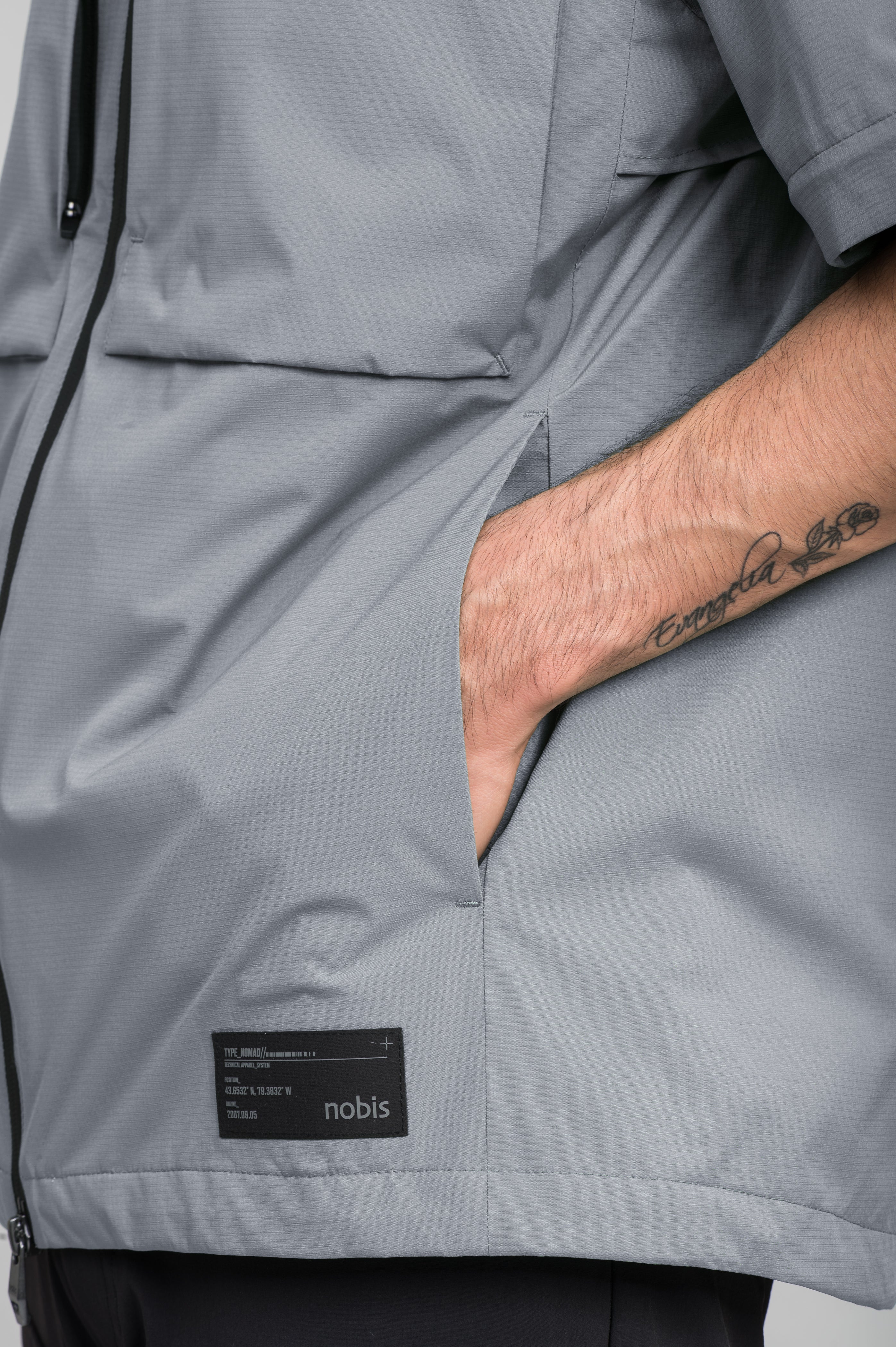 Thurlow Men's Performance Zip Off Sleeve Rain Shirt - Image 19